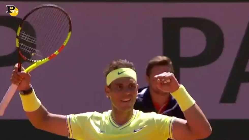 Roland Garros: Nadal batte Federer e vola in finale