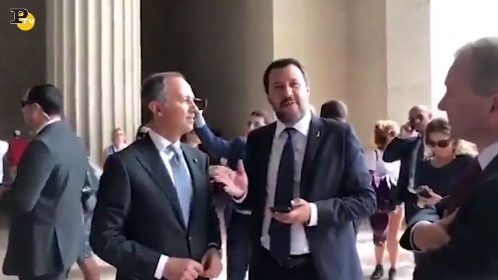 Matteo Salvini a Washington, la gaffe sulla scalinata di Rocky