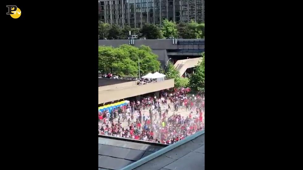 Toronto, spari sulla folla alla parata per la vittoria dei Raptors