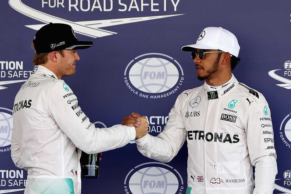 F1, Gp Brasile: vince Hamilton e Rosberg è 2°, titolo rimandato