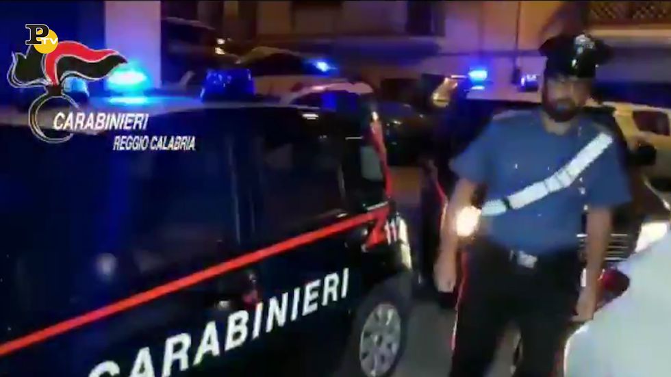 Reggio Calabria, arresti per associazione per delinquere