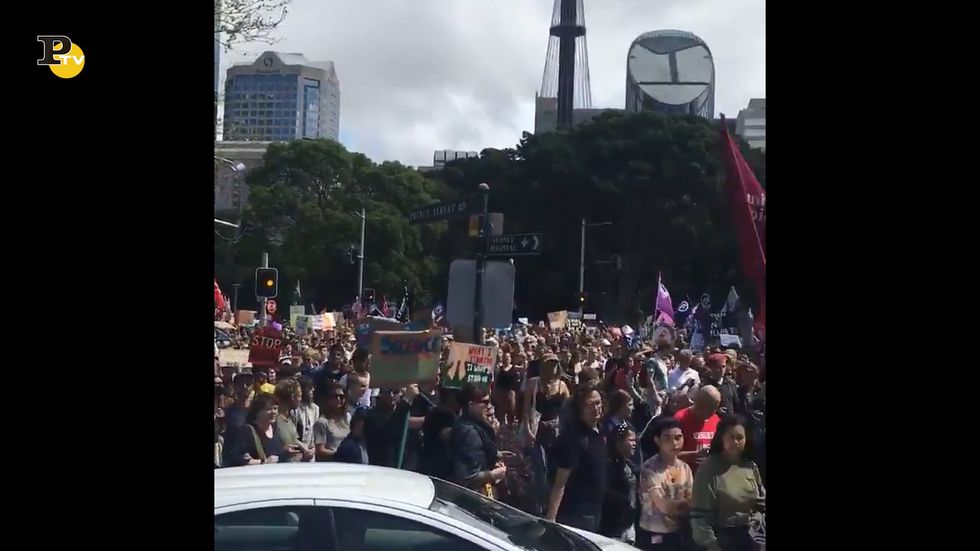 Australia, corteo di sciopero per il clima a Sidney