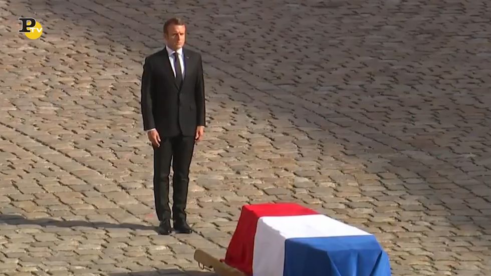 Francia, omaggio a Chirac del Presidente Macron