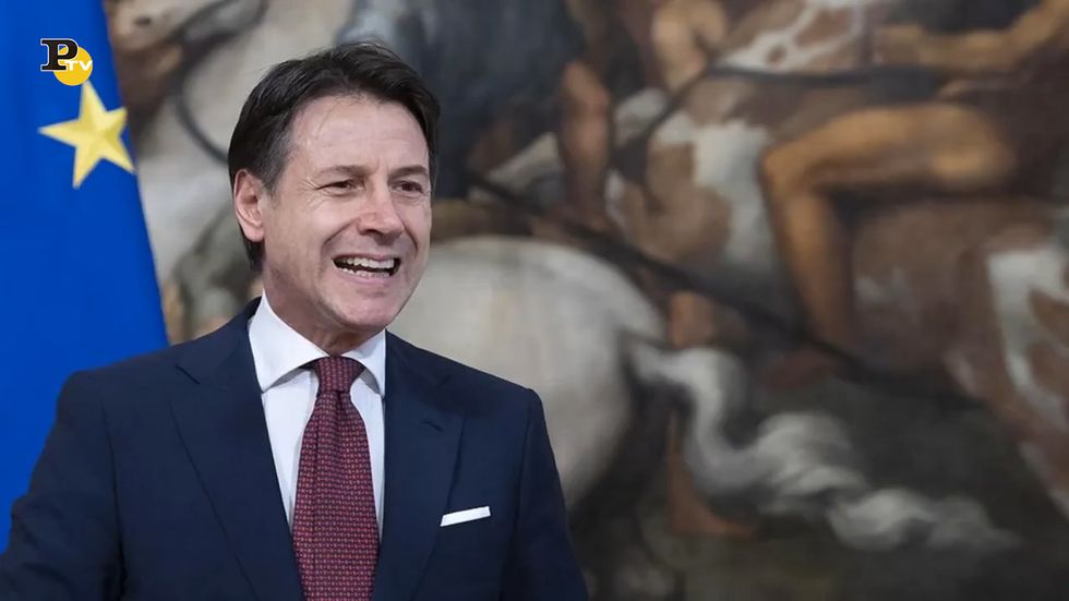 Scontro tra Renzi e il premier Conte sulla manovra economica