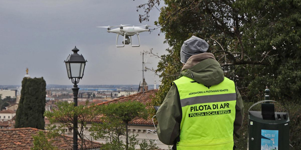 Piloti di droni si diventa online, con trenta euro