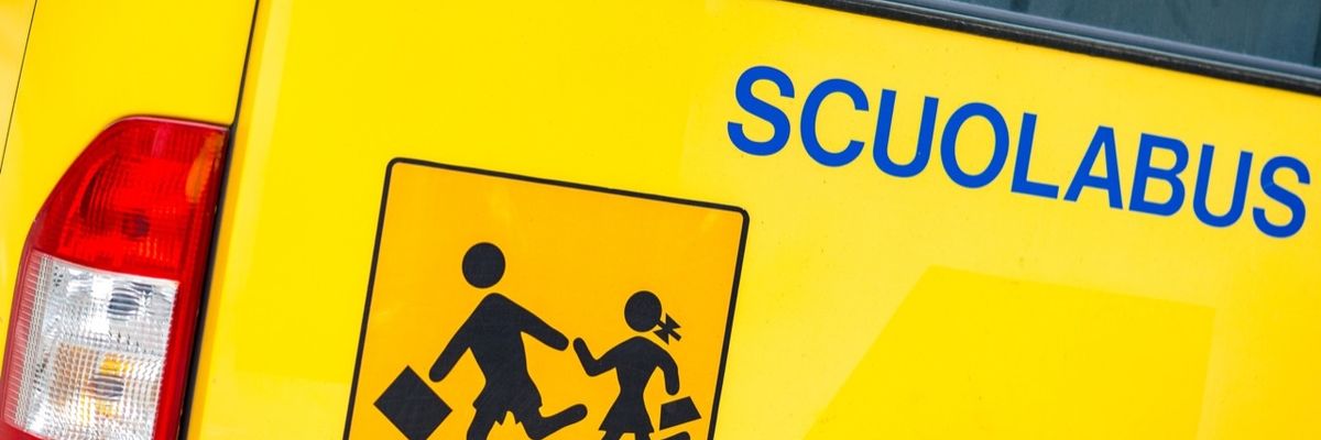 Crisanti: «Le norme sugli scuolabus prive di evidenze scientifiche»