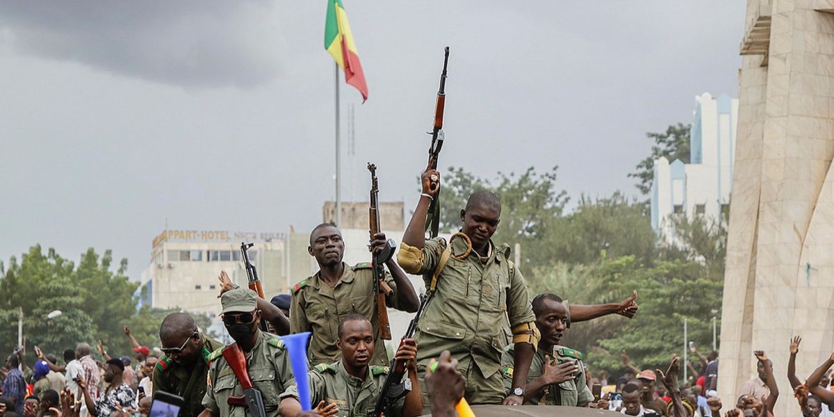 Il golpe in Mali minaccia la Francia