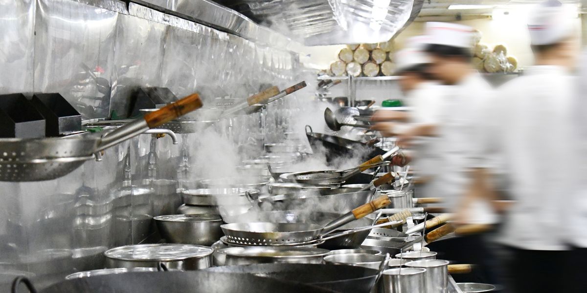 Cucine nascoste: viaggio nei ristoranti del futuro