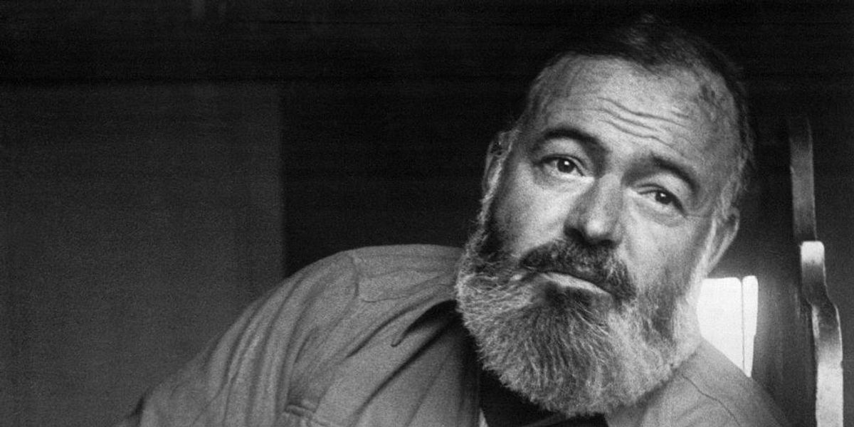 L’alcol, autoterapia del depresso Hemingway