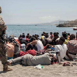 migranti spagna esercito