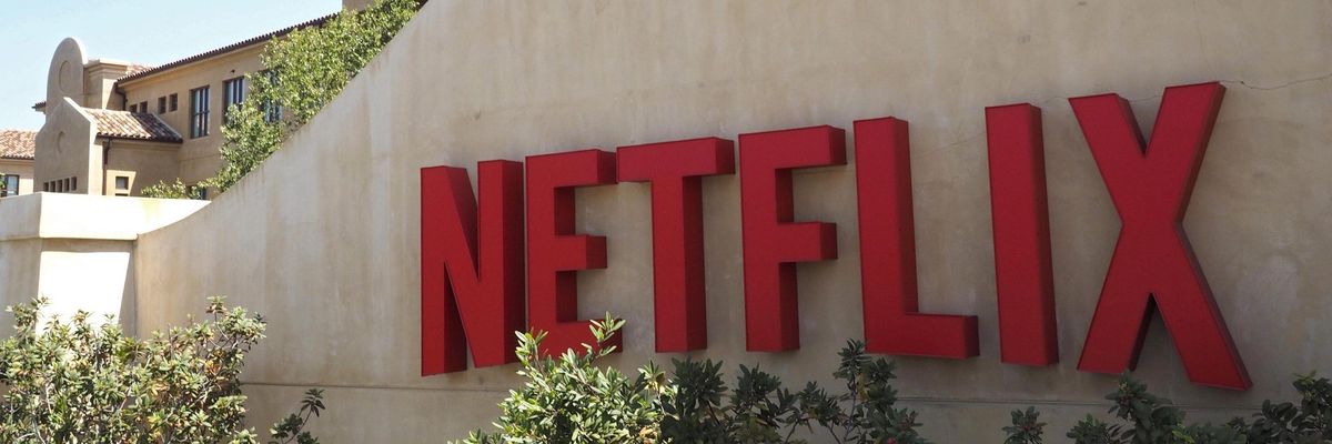 Netflix perde abbonati e pensa alla pubblicità