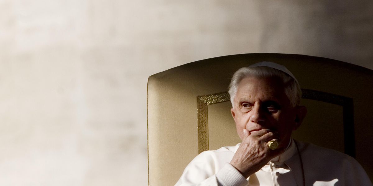 Si aggravano le condizioni di Benedetto XVI