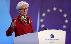 La Bce alza i tassi di interesse di 50 punti base, Lagarde