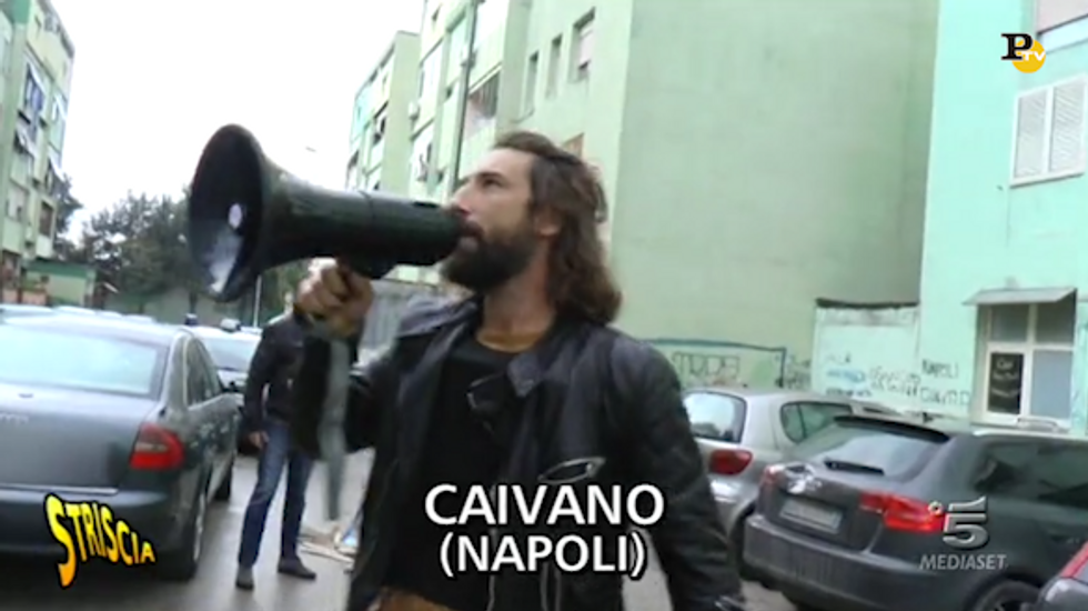 Brumotti aggredito a Napoli