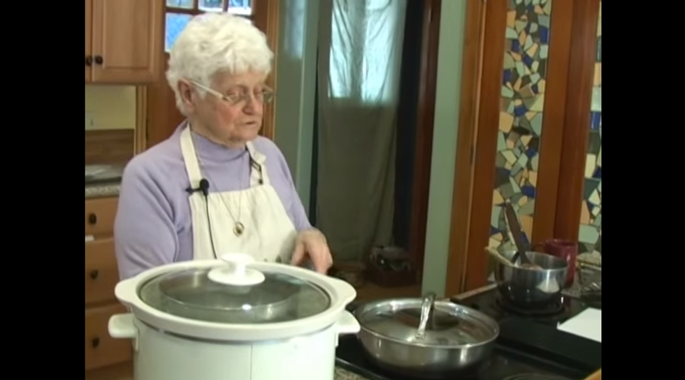 "Nonna marijuana" e la cucina curativa a base di cannabis