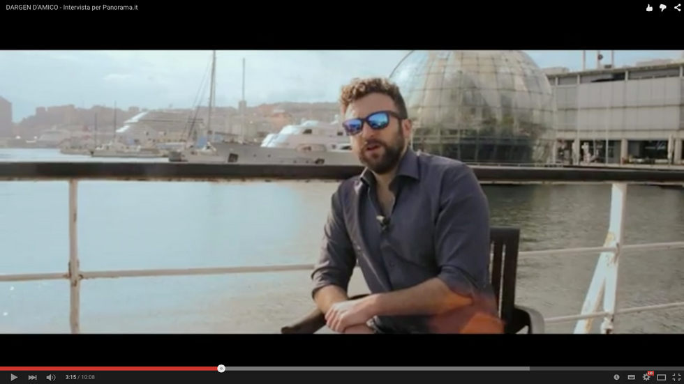 Video intervista a Dargen D'Amico: "Ecco perché credo in D'iO"