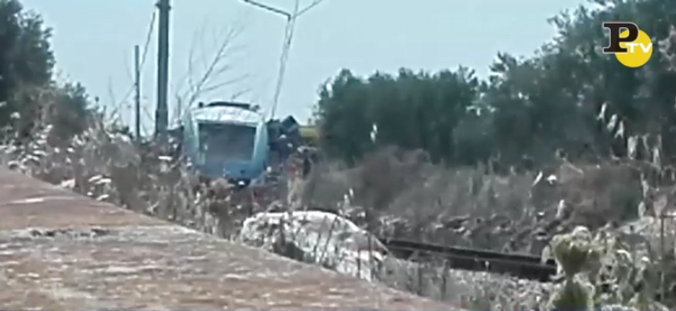 Incidente ferroviario Bari: scontro tra treni sulla linea Andria-Corato - Video