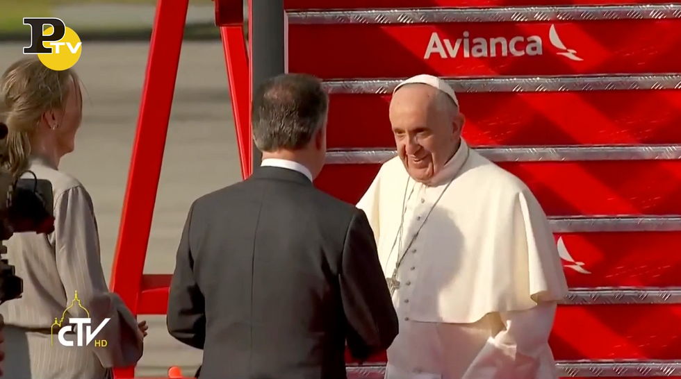 L'arrivo di Papa Francesco in Colombia. La quinta volta in America Latina