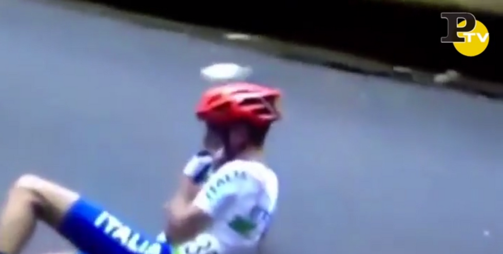 La caduta di Nibali a 11 km dal traguardo a Rio 2016 - Video