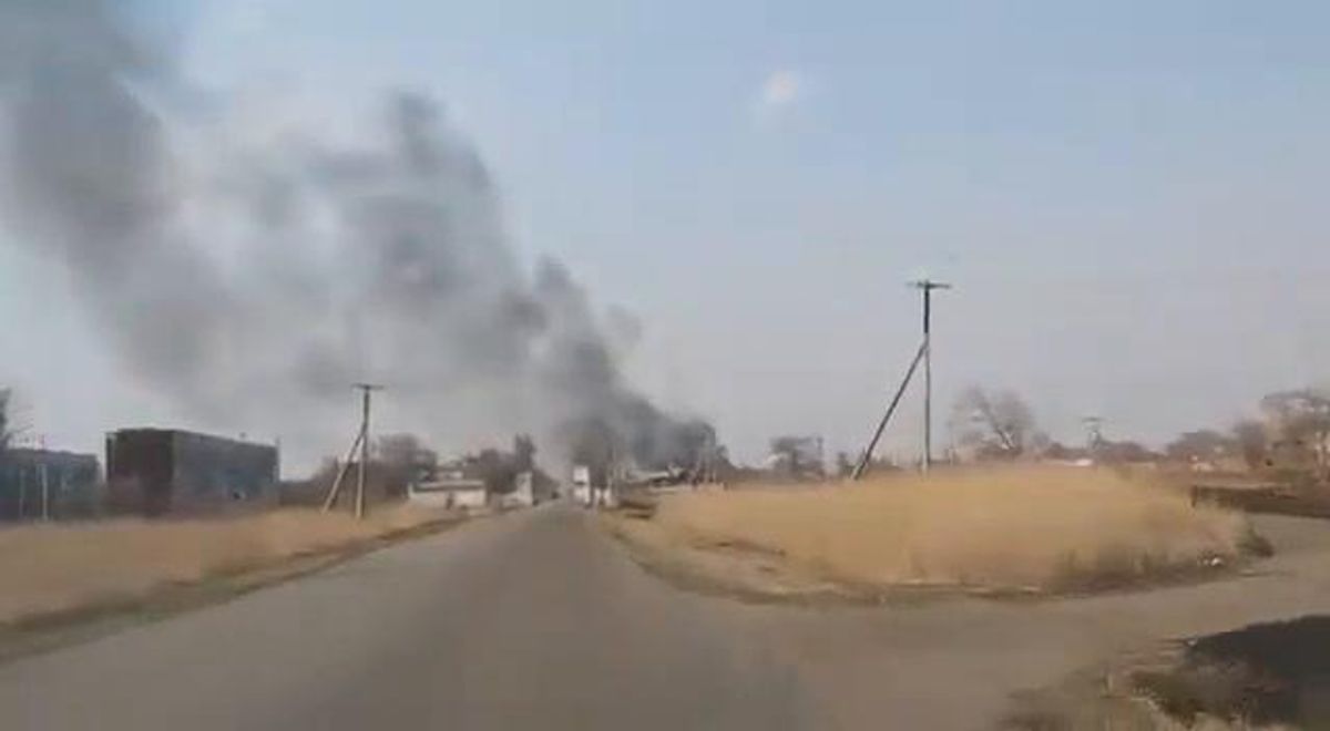 Incendio alla base militare russa di Ussurijsk | video