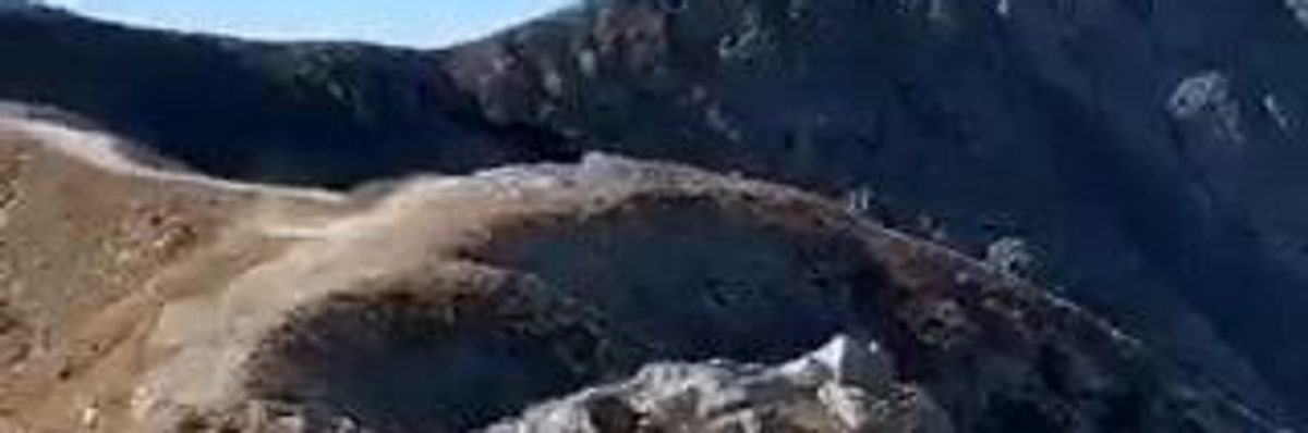 Merano, elicottero sfiora incidente in montagna a causa del vento I video
