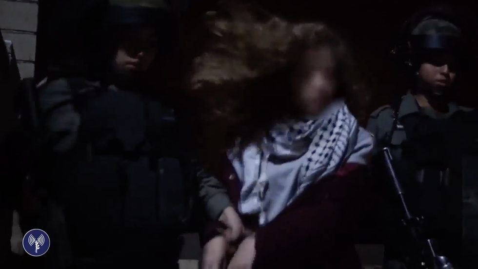 israele arresto Ahed Tamimi protesta attivista palestinese