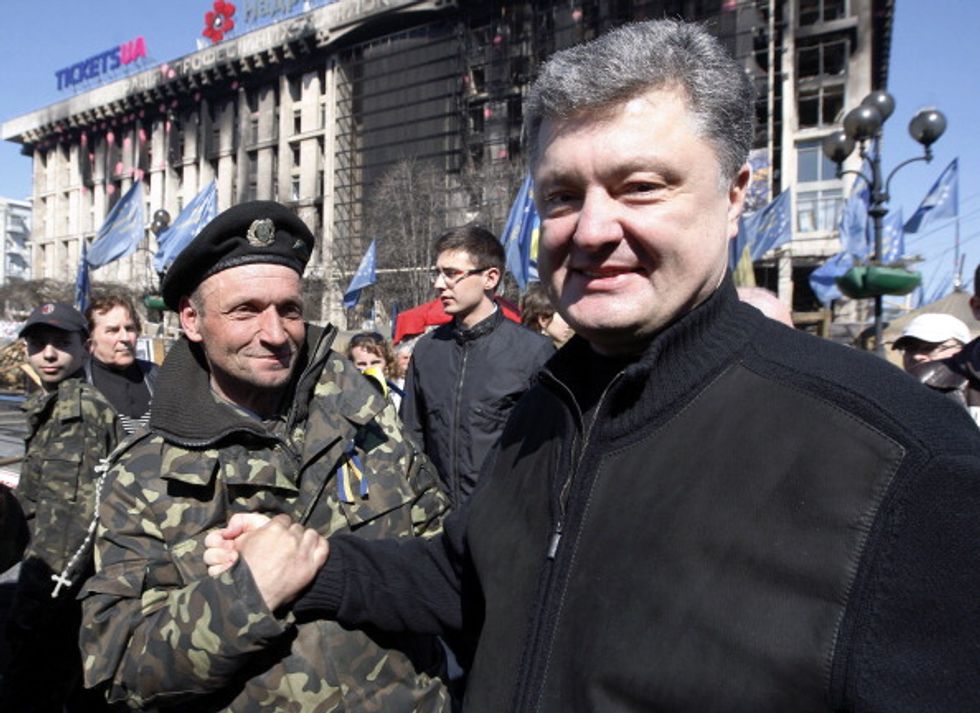 Ucraina, il re della cioccolata in corsa per la presidenza