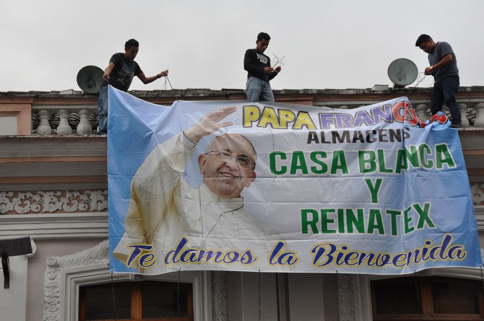 Papa Francesco in America Latina sfida i "presidenti padroni"