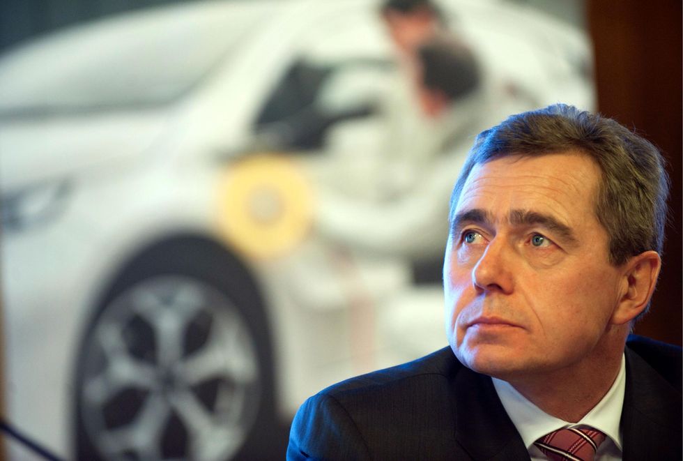 Peugeot, Opel e il grande male dell'auto