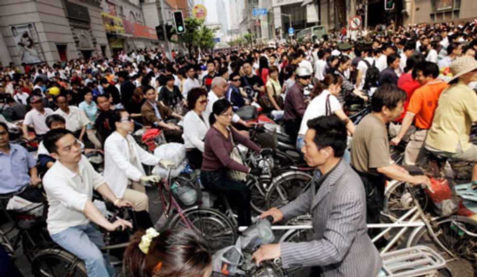 Cina: solo se hai una bici sei ricco per davvero