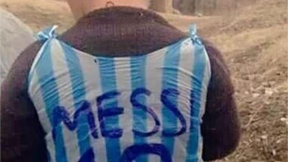 Messi incontrerà il bambino con un sacchetto di plastica come sua maglia