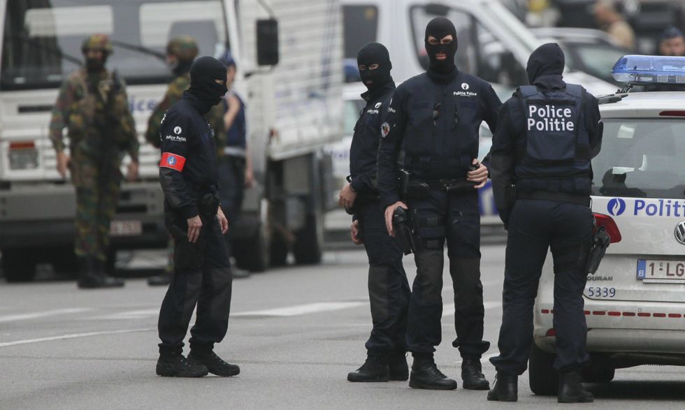 Tensione a Bruxelles: falso allarme bomba