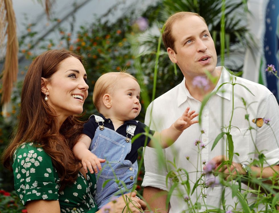 William e Kate: basta foto al principe George