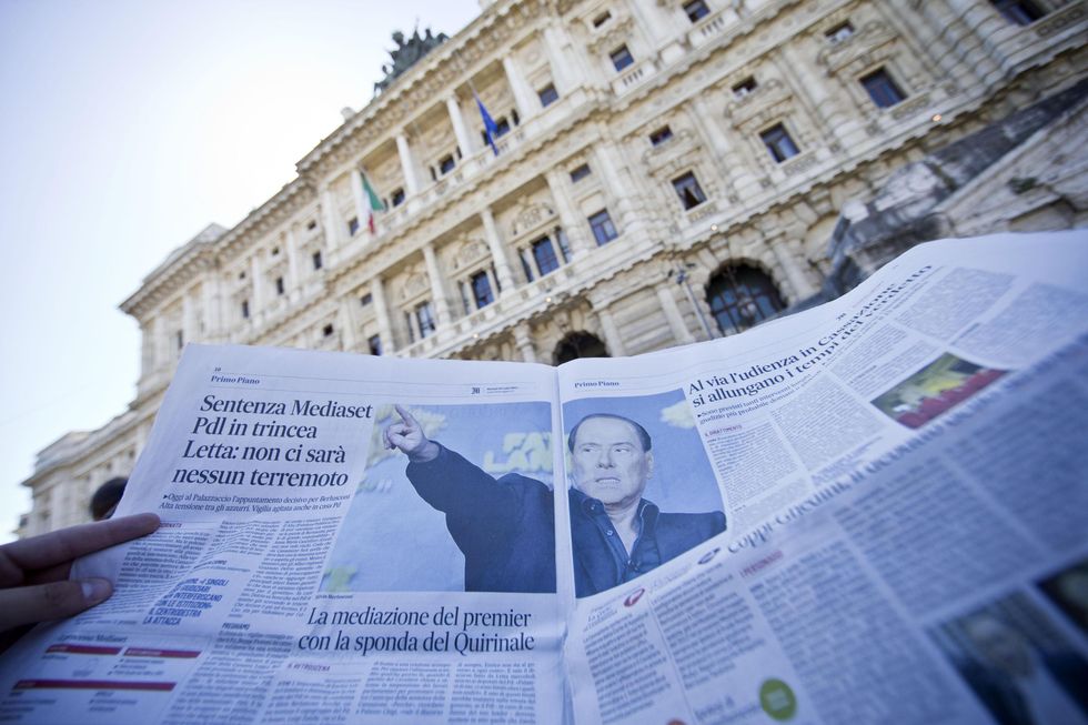 Processo Mediaset - Berlusconi condannato. Interdizione rinviata in Appello