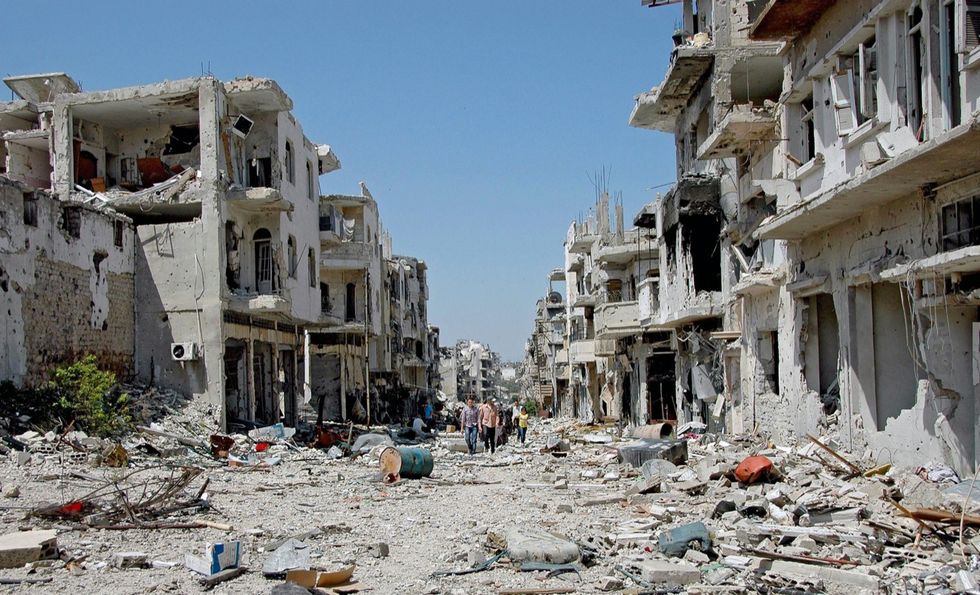 Siria: attacchi multipli nelle città controllate da Assad