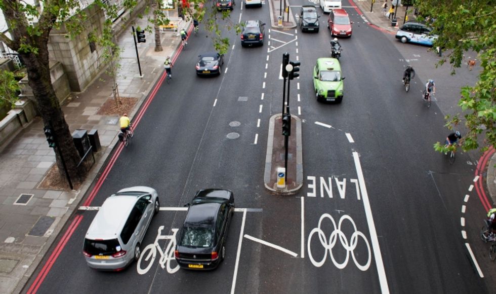 Londra 2012, arrivano gli atleti: strade bloccate e tanti disagi