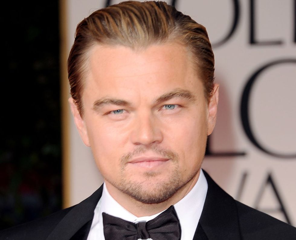 Leonardo DiCaprio torna single, rimpiange Bar Rafaeli e vuole che Robert Pattinson molli Kristen Stewart