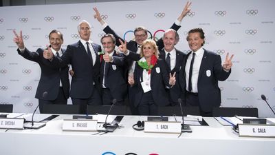 olimpiadi milano cortina 2026 lavori ritardi fondazione polemiche coni 