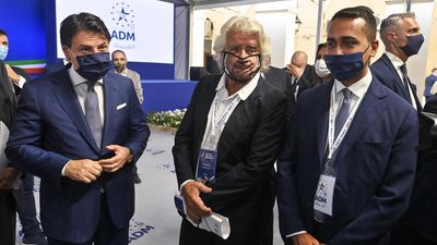 Giuseppe Conte Beppe Grillo Luigi Di Maio crisi Movimento 5 Stelle