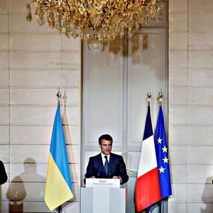 Emmanuel Macron,  Volodymyr Zelensky, Olaf Scholz