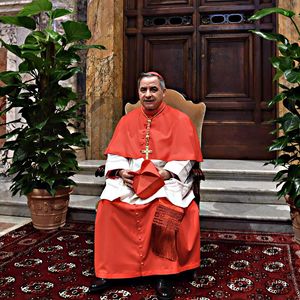 ex arcivescovo Angelo Becciu