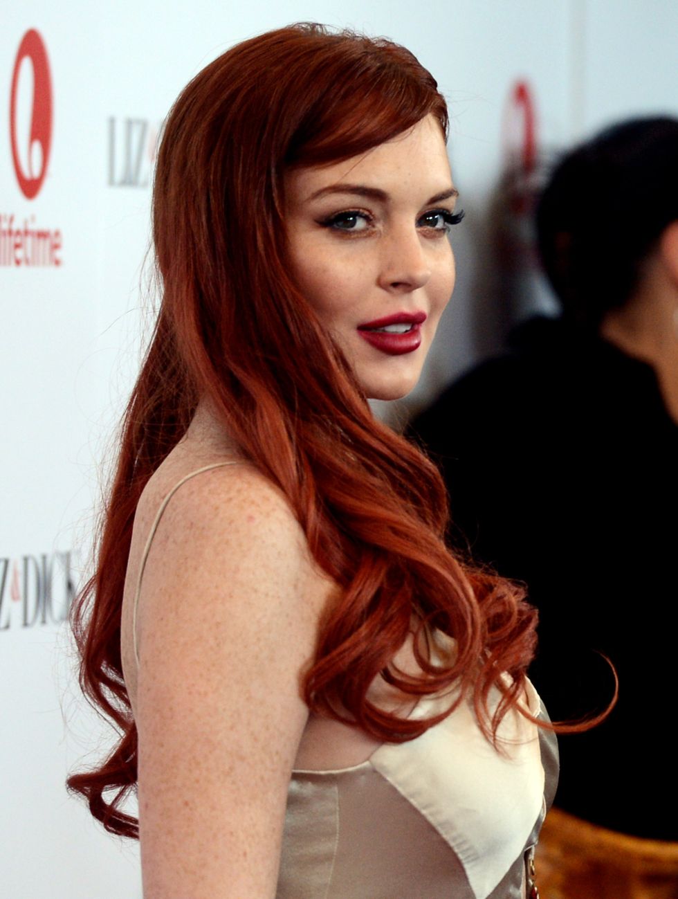 Lindsay Lohan, offerta di lavoro da uno strip club di New York