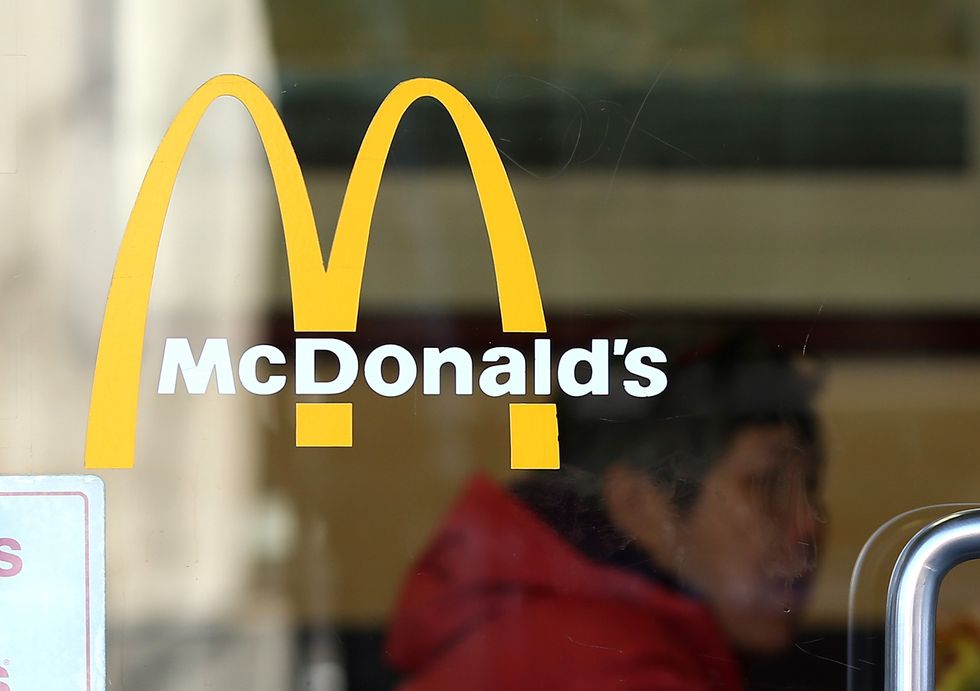 Mcdonald’s: una laurea in hamburgerologia per la piena occupazione