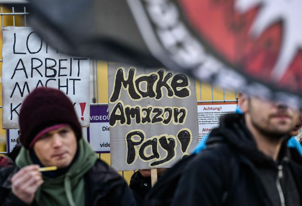 Amazon e il lavoro, tutti i problemi dell’azienda