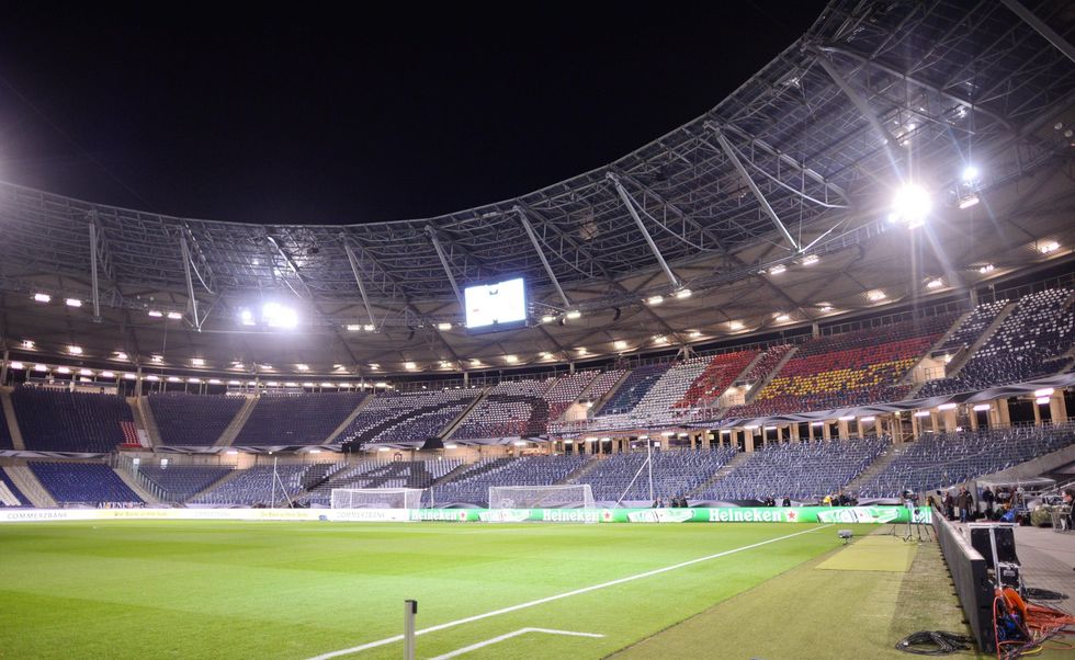 L'Uefa smentisce Abete: "Non previsto l'Europeo a porte chiuse"