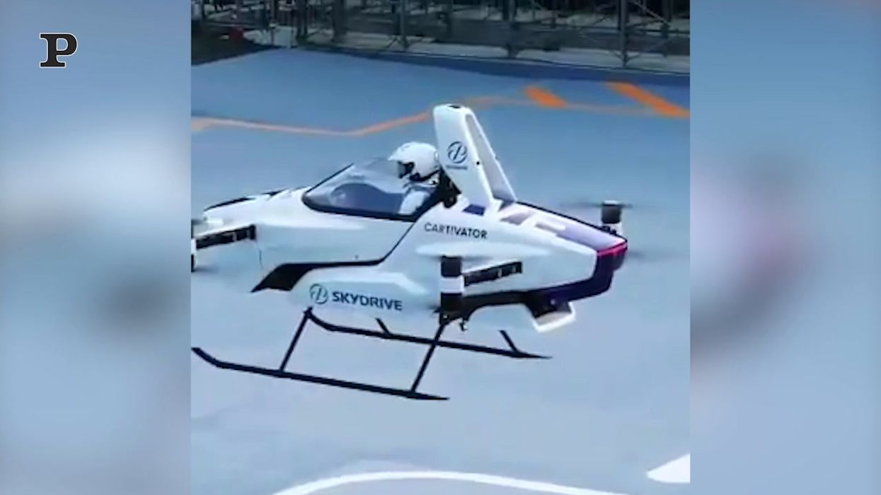 Macchina volante testata in Giappone | video