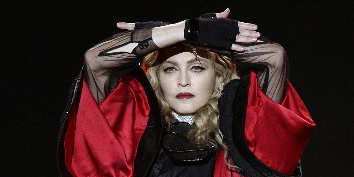 Madonna arriva a Milano lo show-greatest hits. La scaletta del concerto
