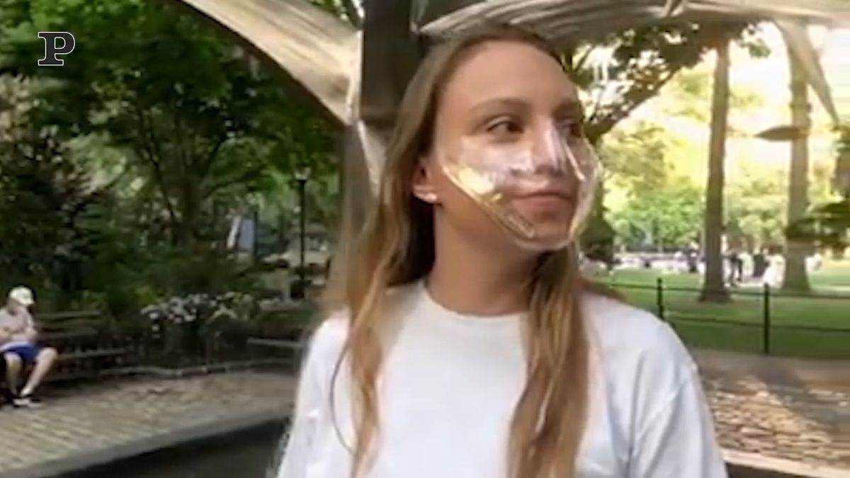 La mascherina trasparente che sta spopolando sul web | video