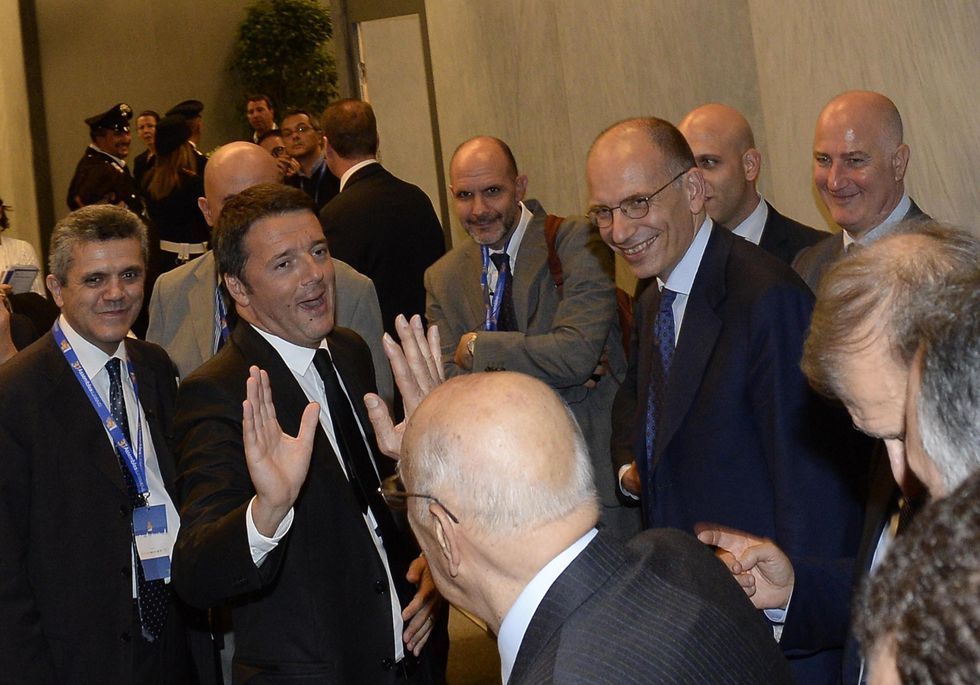 Renzi contro Letta, ma l'obiettivo è  Alfano