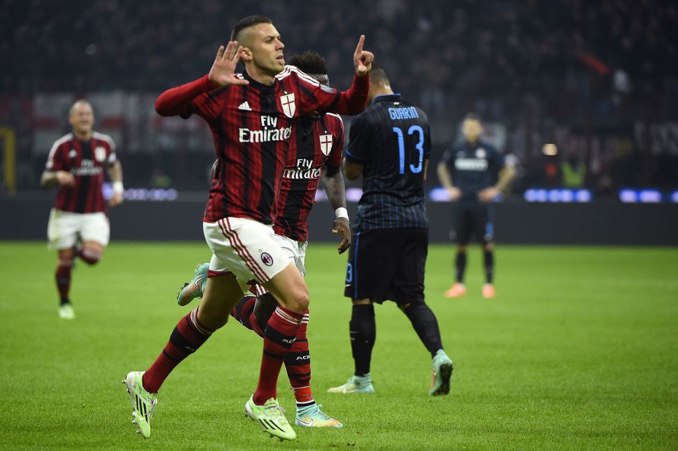 Milan - Inter 1-1, la moviola in diretta